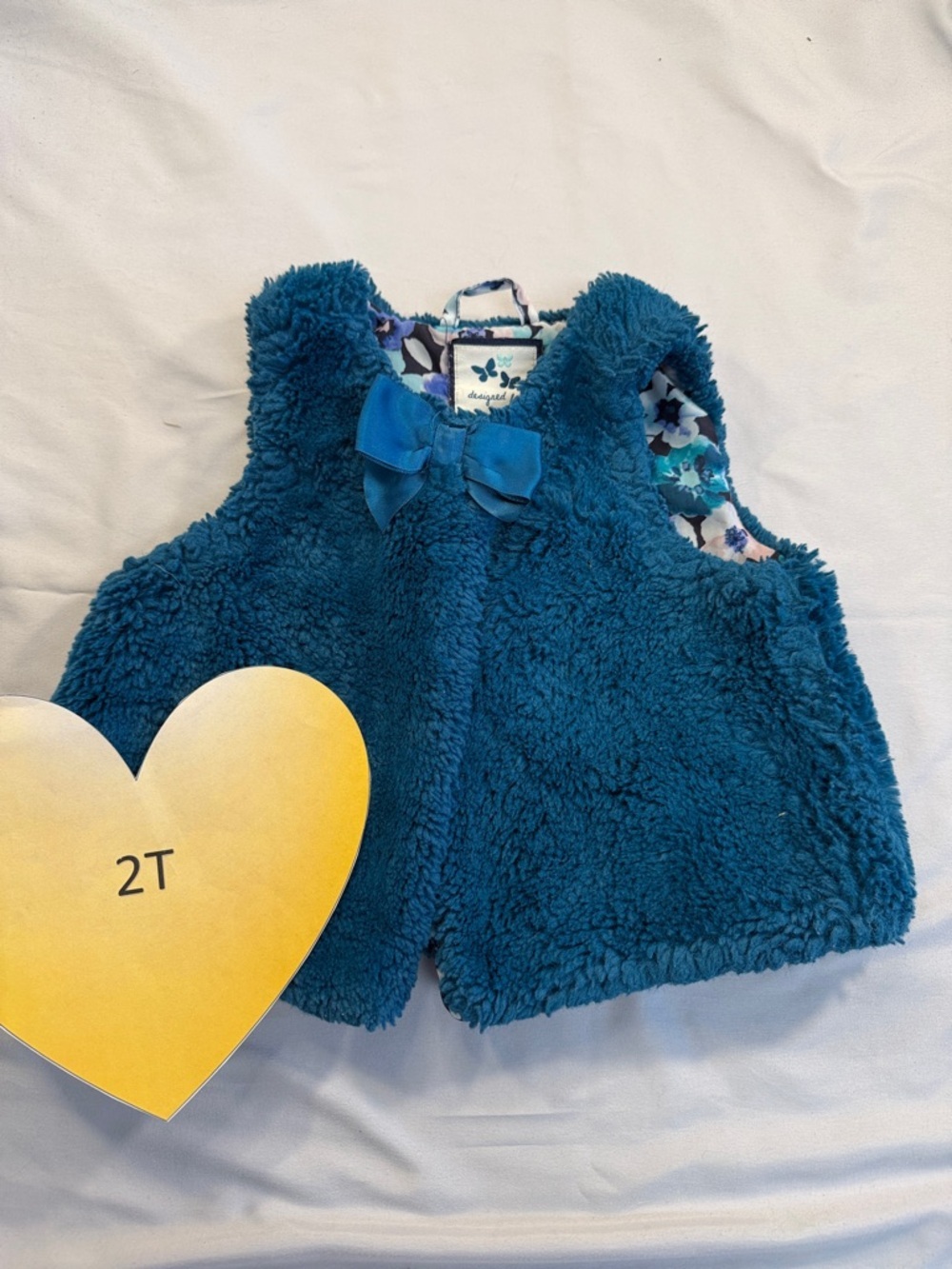 Gymboree - faux Fur  vest. Size 2T